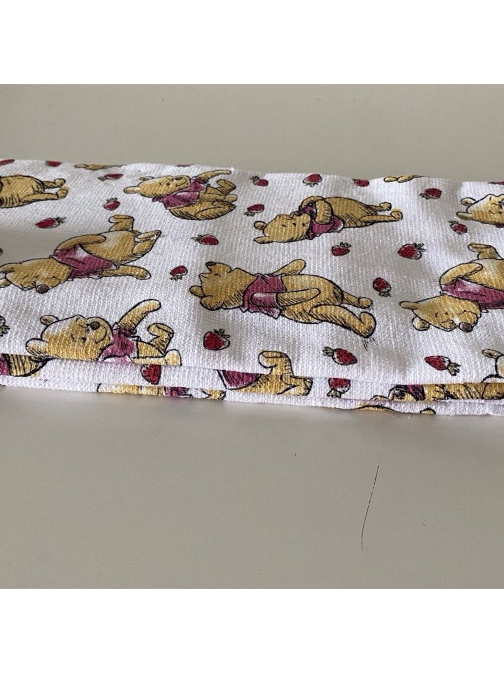 2 Pack Disney Winnie the Pooh Strawberries Kitchen‎ Towels 16 X 26” NEW - Picture 7 of 13